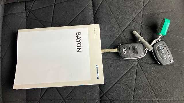 Hyundai BAYON 1.0 TGDi 48V MHEV Premium 5dr Petrol Hatchback Blue