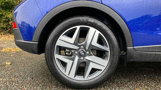 Hyundai BAYON 1.0 TGDi 48V MHEV Premium 5dr Petrol Hatchback Blue