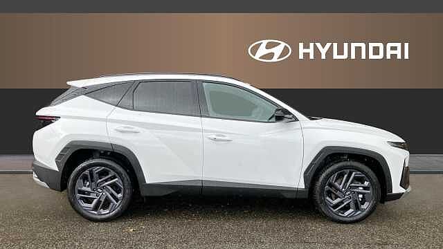 Hyundai TUCSON 1.6T 239 Hybrid Black Line 5dr Auto Hybrid Estate Serenity White - Pearl
