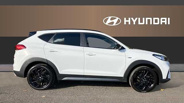 Hyundai TUCSON 1.6 TGDi 177 N Line 5dr 2WD Petrol Estate White
