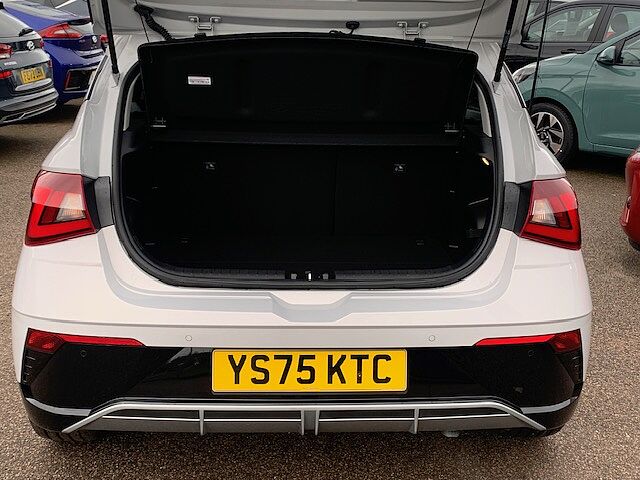 Hyundai i20 1.0T GDi Premium 5dr DCT
