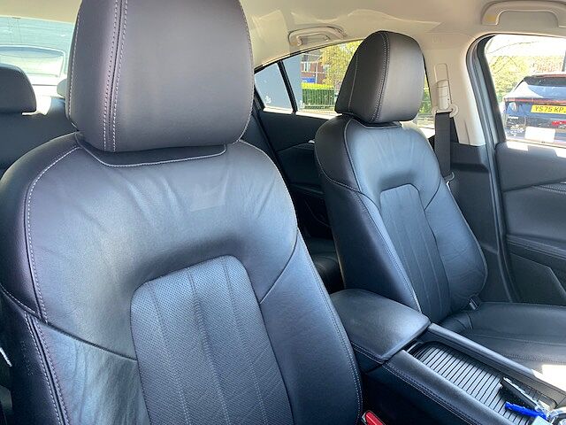 Mazda 6 2.0 Sport Nav+ 4dr