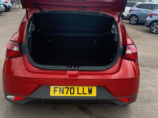 Hyundai I20 1.0T GDi 48V MHD SE Connect 5dr DCT Red