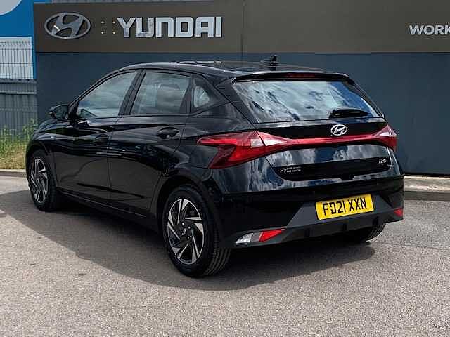 Hyundai I20 1.0T GDi 48V MHD SE Connect 5dr Black
