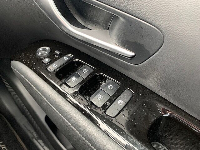 Hyundai TUCSON 1.6 TGDi Hybrid 230 Premium 5dr 2WD Auto