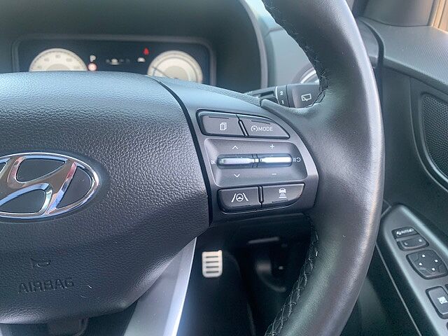Hyundai KONA 100kW Premium 39kWh 5dr Auto