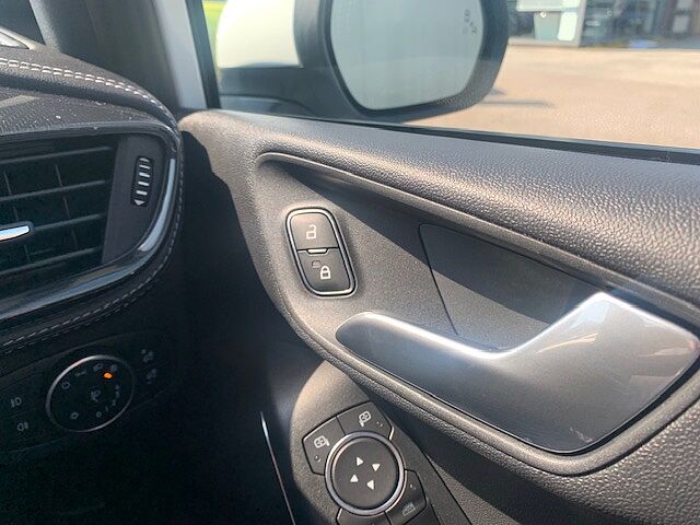Ford Fiesta 1.0 EcoBoost Hybrid mHEV 125 Vignale Edition 5dr