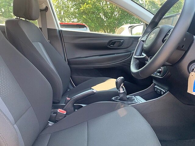Hyundai i20 1.0T GDi Advance 5dr