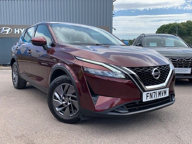Nissan QASHQAI 1.3 DiG-T MH 158 Acenta Premium 5dr Xtronic Red