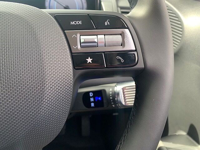 Hyundai INSTER 85kW 02 49kWh 5dr Auto Black