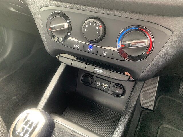 Hyundai i20 1.2 MPi Play 5dr