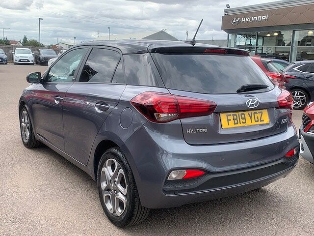 Hyundai i20 1.2 MPi Play 5dr
