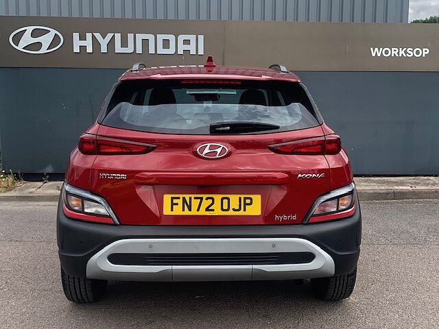 Hyundai KONA 1.6 GDi Hybrid SE Connect 5dr DCT Red