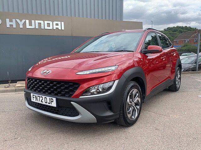 Hyundai KONA 1.6 GDi Hybrid SE Connect 5dr DCT Red