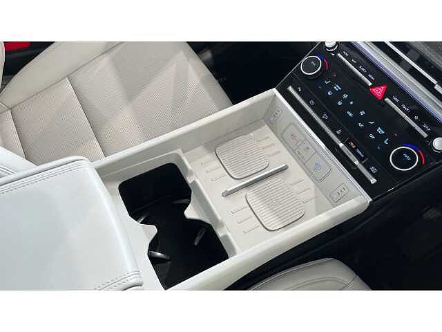 Hyundai SANTA FE SANTA FE 1.6 TGDi Plug-in Hybrid Ultimate 5dr 4WD Auto Green