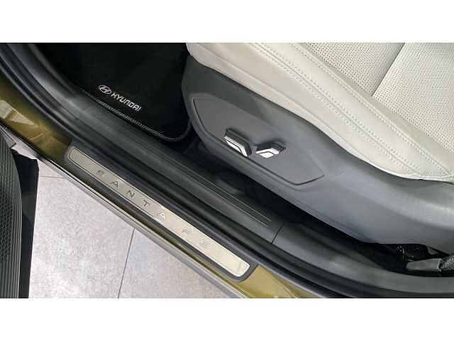 Hyundai SANTA FE SANTA FE 1.6 TGDi Plug-in Hybrid Ultimate 5dr 4WD Auto Green
