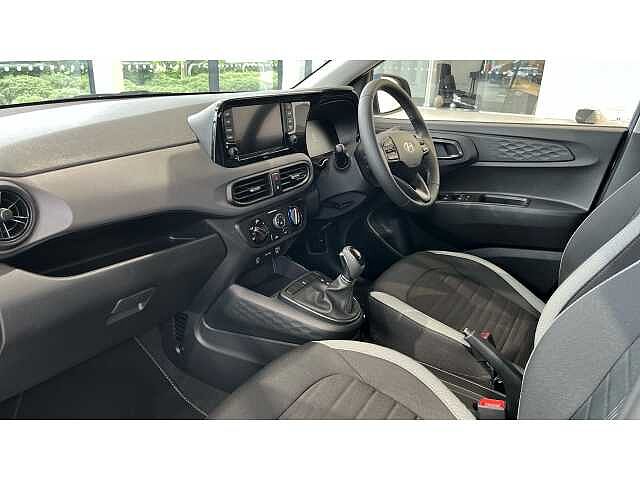 Hyundai i10 i10 5Dr HAT 1.0 MPi 67ps Advance AU