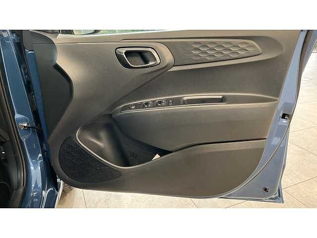 Hyundai i10 i10 5Dr HAT 1.0 MPi 67ps Advance AU