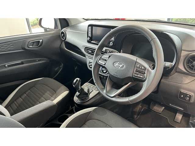 Hyundai i10 i10 5Dr HAT 1.0 MPi 67ps Advance AU