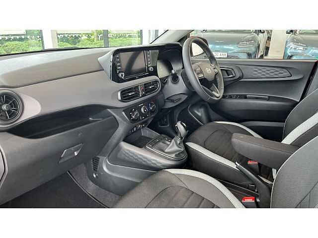 Hyundai i10 i10 5Dr HAT 1.0 MPi 67ps Advance AU