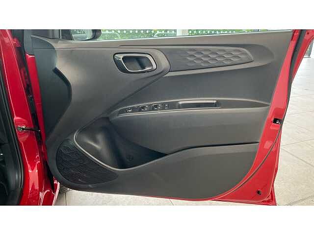 Hyundai i10 i10 5Dr HAT 1.0 MPi 67ps Advance AU