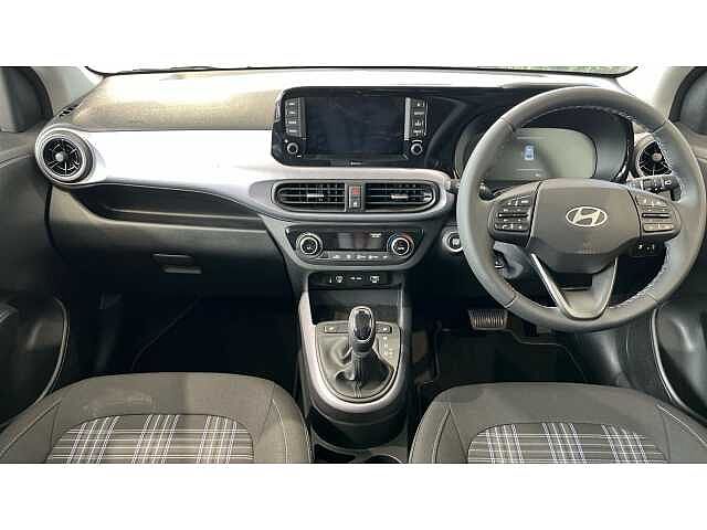 Hyundai i10 i10 5Dr HAT 1.2 MPi 79ps Premium NAV AU