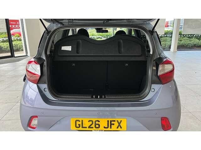 Hyundai i10 i10 5Dr HAT 1.2 MPi 79ps Premium NAV AU