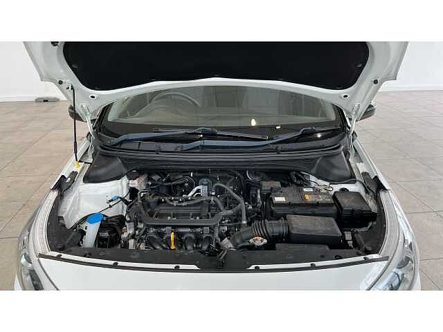 Hyundai I20 I20 1.2 MPi Play 5dr WHITE