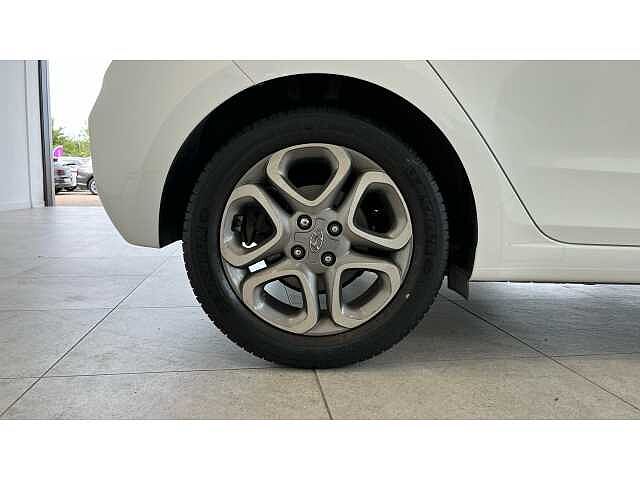 Hyundai I20 I20 1.2 MPi Play 5dr WHITE