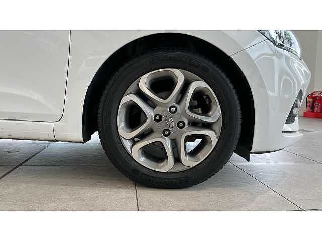 Hyundai I20 I20 1.2 MPi Play 5dr WHITE