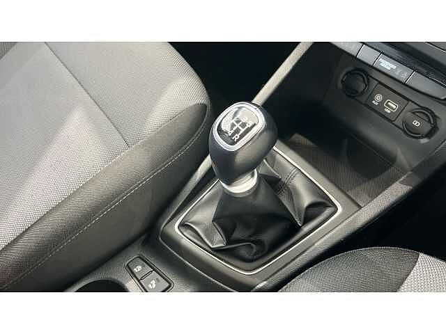Hyundai I20 I20 1.2 MPi Play 5dr WHITE