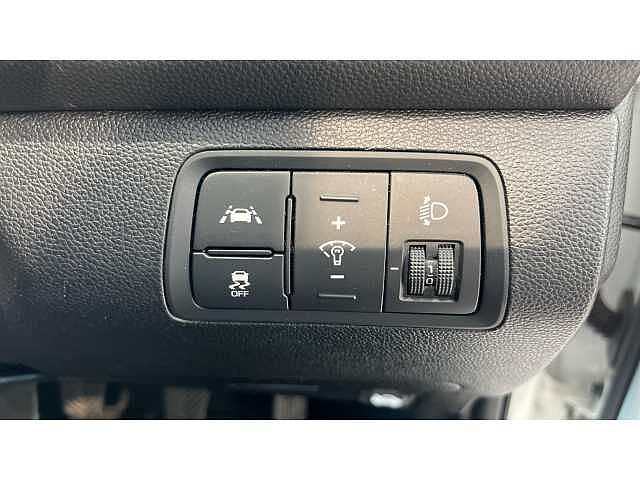 Hyundai I20 I20 1.2 MPi Play 5dr WHITE