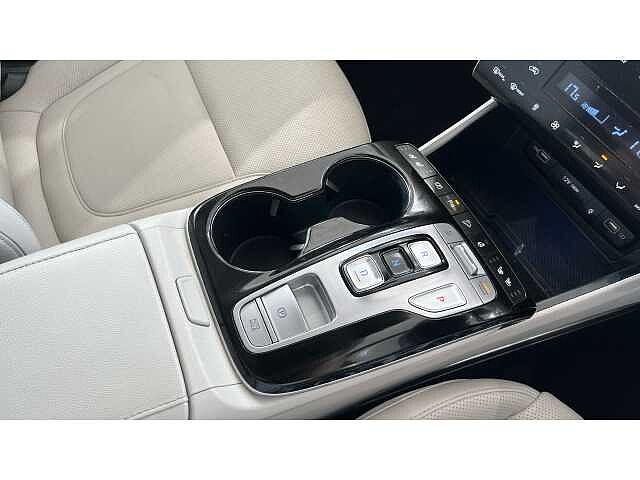 Hyundai TUCSON TUCSON 1.6 TGDi Plug-in Hybrid Ultimate 5dr 4WD Auto Black
