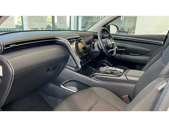 Hyundai TUCSON TUCSON 1.6 TGDi Hybrid 230 Premium 5dr 2WD Auto WHITE