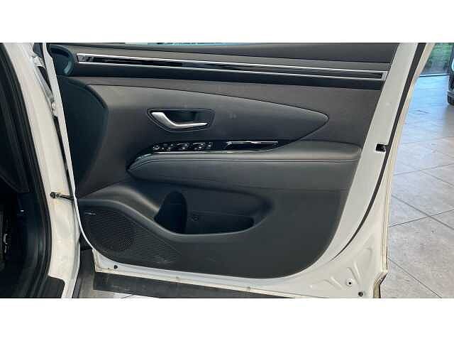 Hyundai TUCSON TUCSON 1.6 TGDi Hybrid 230 Premium 5dr 2WD Auto WHITE