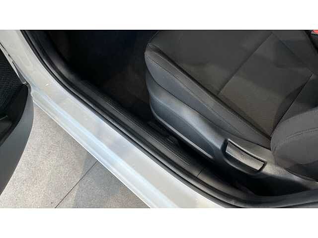 Hyundai I20 I20 1.0T GDi Advance 5dr DCT White