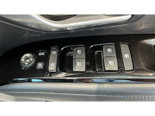 Hyundai TUCSON TUCSON 1.6 TGDi Hybrid 230 Ultimate 5dr 2WD Auto SILVER