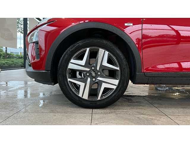 Hyundai BAYON BAYON 1.0 TGDi 48V MHEV Premium 5dr DCT Red