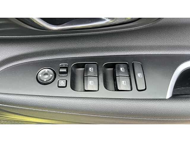 Hyundai i20 i20 5Dr HAT 1.0 T-gdi 90ps Tech Line DCT