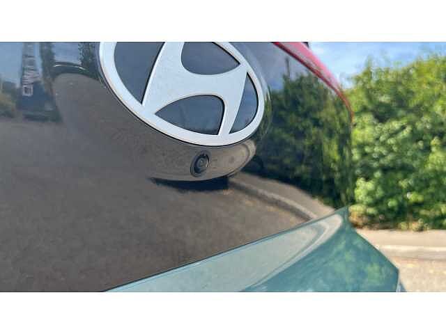 Hyundai Bayon Bayon HAT 1.0 T-gdi 90PS Tech Line
