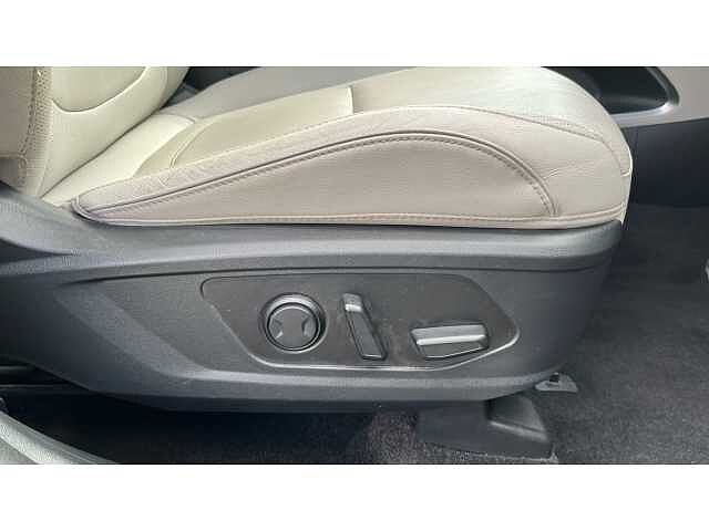 Hyundai Tucson TUCSON 1.6 TGDi Plug-in Hybrid Ultimate 5dr 4WD Auto