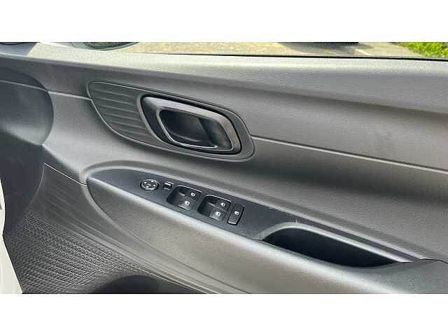 Hyundai i20 i20 5Dr HAT 1.0 T-gdi 90ps Black Line