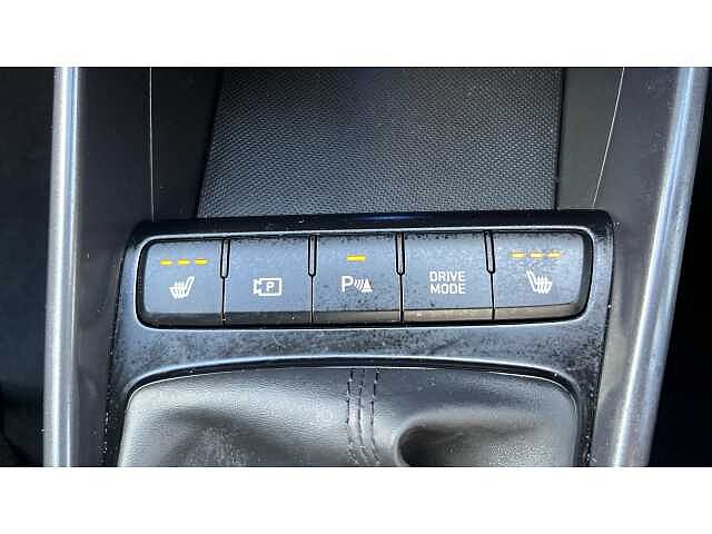 Hyundai I20 I20 1.0T GDi Premium 5dr BLACK