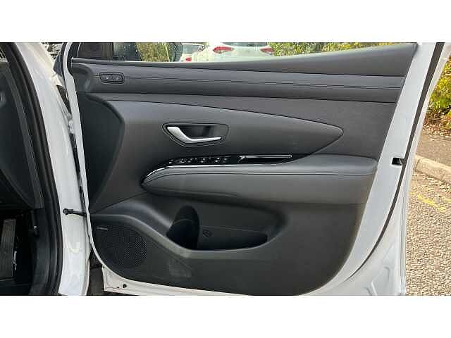 Hyundai TUCSON TUCSON 1.6T Hybrid Ultimate 5dr Auto White