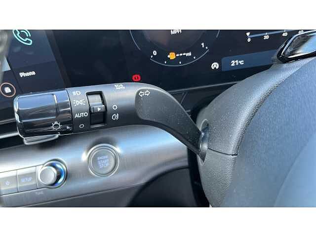 Hyundai KONA KONA 1.6T 138 Advance 5dr Serenity White
