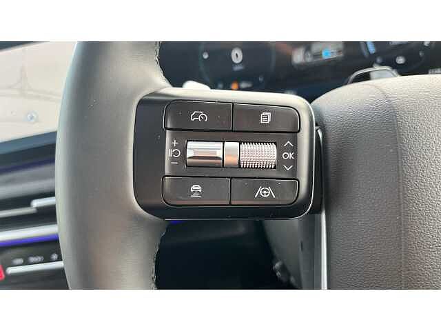 Hyundai SANTA FE SANTA FE 1.6 TGDi 239 Hybrid Ultimate 5dr 4WD Auto Abyss Black