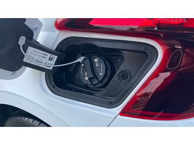 Hyundai I20 I20 1.0T GDi 90 Tech Line 5dr DCT Atlas White