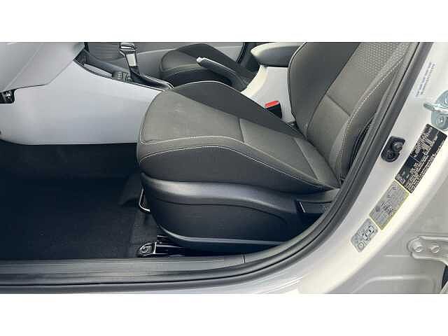 Hyundai I20 I20 1.0T GDi 90 Tech Line 5dr DCT Atlas White