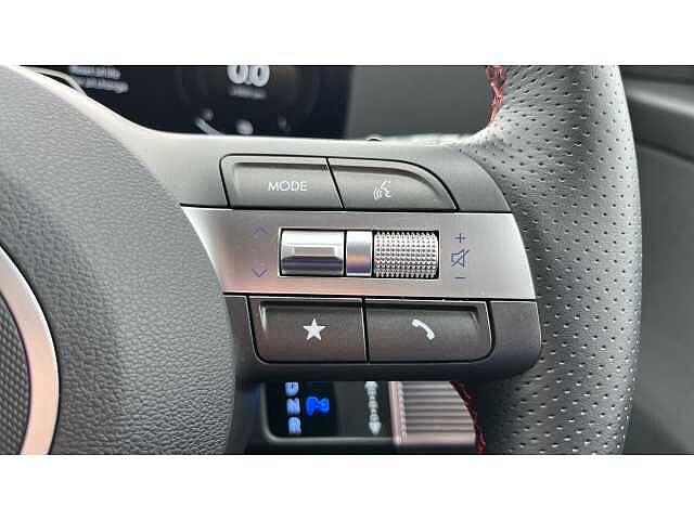 Hyundai KONA KONA 1.6 Hybrid 138 N Line 5dr DCT Atlas White