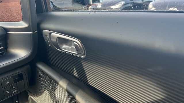 Hyundai IONIQ 6 239kW Ultimate 77kWh 4dr AWD Auto Abyss Black Prl